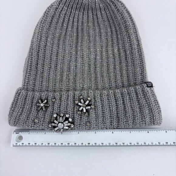 Victorias Secret Gray Knit Beanie With Pom & Rhinestone Snowflake Accents - Picture 6 of 7